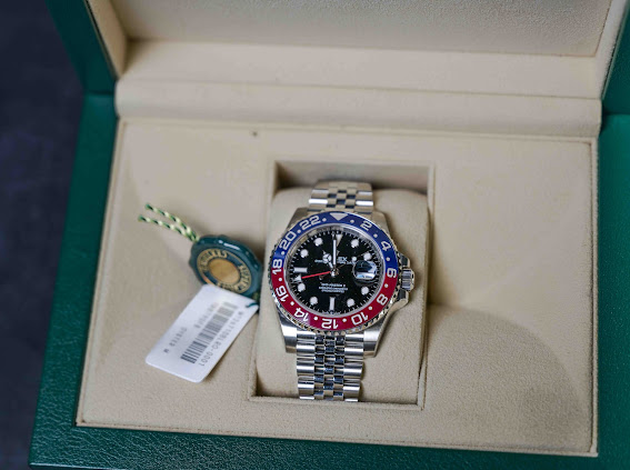 £25,000 OR 2023 Rolex Pepsi and 2024 Rolex Sprite - thumbnail 7
